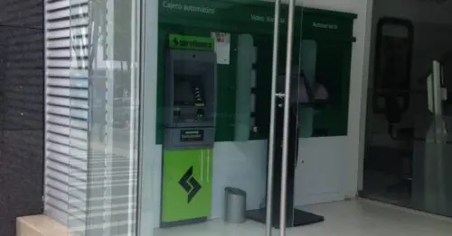 CAJERO SERVIBANCA BANCO FALABELLA CAJERO SERVIBANCA BANCO FALABELLA
